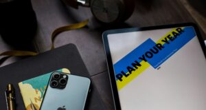 How to Develop Achievable Goals for an Effective New Year Resolution List