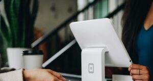 Holiday Spending Fueled Credit Card Debt Surge Globally